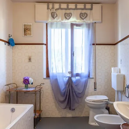 La Casa Della Nonna * Camaiore